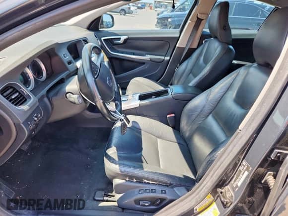 2012 Volvo S60 T5 с VIN YV1622FS8C2025711, выставлен на аукционе Copart как лот 71559935 с пробегом 112 131 миль миль и Чистый • Clean title. История ставок и продаж доступна на DreamBid. Изображение 7.