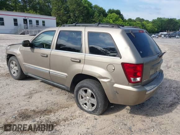 2006 Jeep Grand Cherokee Limited with VIN 1J8HS58N16C126913, listed as a IAAI auction lot 42462618 with 207,659 mi miles and . Bid and sale history available at DreamBid. Image 3.