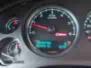 2010 Chevrolet Suburban LT z VIN 1GNUCJE03AR238548, wystawiony jako IAAI lot #42104596 z przebiegiem 153 959 mil mil oraz . Historia ofert i sprzedaży dostępna na DreamBid. Obrazek 15.