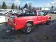 1998 Dodge Dakota SLT with VIN 1B7GG22Y2WS684250, listed as a Copart auction lot 82273664 with 119,620 mi miles and Clean title. Bid and sale history available at DreamBid. Image 3.