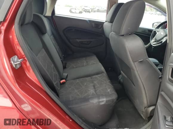 2011 Ford Fiesta SES z VIN 3FADP4FJ7BM104334, wystawiony jako Copart lot #70683695 z przebiegiem 96 056 mil mil oraz Szkoda całkowita • Salvage title. Historia ofert i sprzedaży dostępna na DreamBid. Obrazek 10.