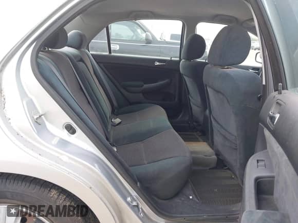 2003 Honda Accord LX z VIN 1HGCM66313A026547, wystawiony jako IAAI lot #42588097 z przebiegiem 237 568 mil mil oraz . Historia ofert i sprzedaży dostępna na DreamBid. Obrazek 8.