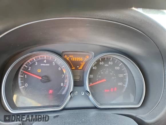 2014 Nissan Note S z VIN 3N1CE2CP1EL393281, wystawiony jako Copart lot #81912255 z przebiegiem 133 356 mil mil oraz Szkoda całkowita • Salvage title. Historia ofert i sprzedaży dostępna na DreamBid. Obrazek 9.