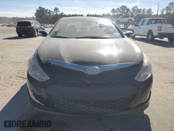 2014 Hyundai Sonata z VIN KMHEC4A44EA108978, wystawiony jako Copart lot #89509755 z przebiegiem Nie podano mil oraz Czysty tytuł • Clean title. Historia ofert i sprzedaży dostępna na DreamBid. Obrazek 5.