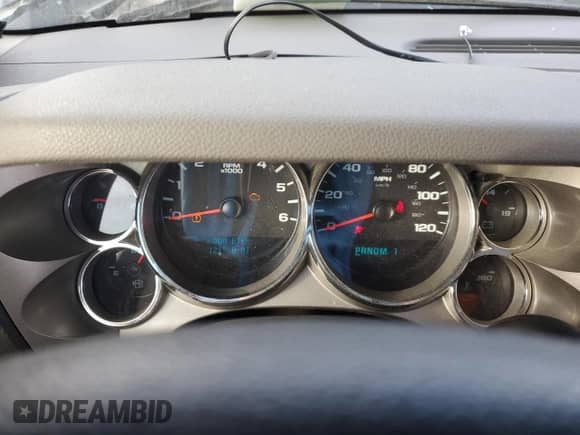 2010 Chevrolet Silverado 2500HD Work Truck z VIN 1GC5KVBG2AZ258931, wystawiony jako Copart lot #75083514 z przebiegiem 121 516 mil mil oraz Szkoda całkowita • Salvage title. Historia ofert i sprzedaży dostępna na DreamBid. Obrazek 9.