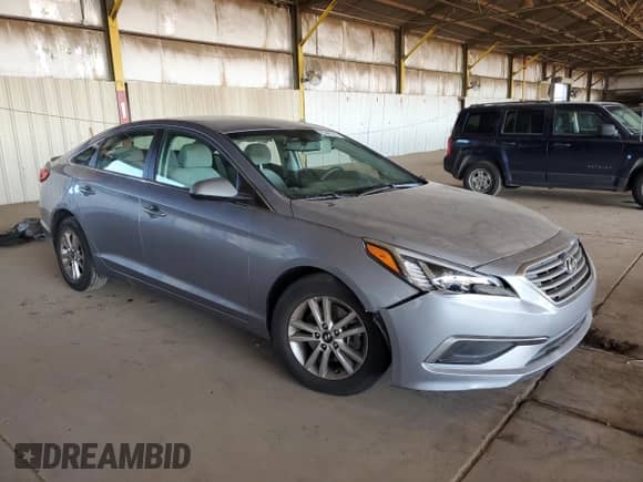 2016 Hyundai Sonata SE z VIN 5NPE24AFXGH388670, wystawiony jako Copart lot #80347865 z przebiegiem 110 590 mil mil oraz Szkoda całkowita • Salvage title. Historia ofert i sprzedaży dostępna na DreamBid. Obrazek 4.
