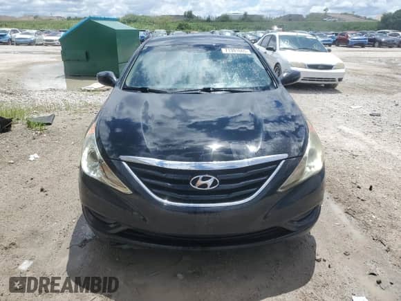 2012 Hyundai Sonata GLS z VIN 5NPEB4AC1CH355380, wystawiony jako Copart lot #71391665 z przebiegiem 256 576 mil mil oraz Czysty tytuł • Clean title. Historia ofert i sprzedaży dostępna na DreamBid. Obrazek 5.