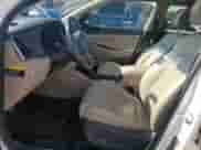 2017 Hyundai Tucson Value z VIN KM8J3CA26HU341948, wystawiony jako Copart lot #56466635 z przebiegiem Nie podano mil oraz Czysty tytuł • Clean title. Historia ofert i sprzedaży dostępna na DreamBid. Obrazek 7.