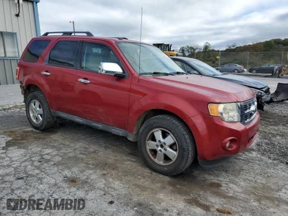 2011 Ford Escape XLT с VIN 1FMCU9DG0BKA15467, выставлен на аукционе Copart как лот 86098375 с пробегом 112 090 миль миль и Списание • Salvage title. История ставок и продаж доступна на DreamBid. Изображение 4.