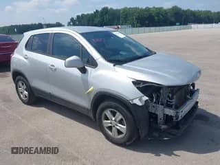 2020 Chevrolet Trax LS с VIN KL7CJKSB4LB338611, выставлен на аукционе IAAI как лот 42812471 с пробегом 99 330 миль миль и . История ставок и продаж доступна на DreamBid. Изображение 1.