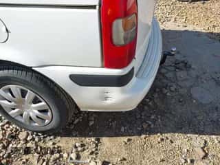 2002 Chevrolet Venture Value 1SV с VIN 1GNDU23E92D219549, выставлен на аукционе IAAI как лот 41740860 с пробегом 296 832 миль миль и . История ставок и продаж доступна на DreamBid. Изображение 6.