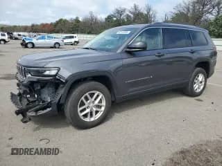 2022 Jeep Grand Cherokee Laredo с VIN 1C4RJKAG8N8618154, выставлен на аукционе Copart как лот 68146995 с пробегом 27 245 миль миль и Списание • Salvage title. История ставок и продаж доступна на DreamBid. Изображение 1.