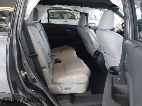 2019 Honda Passport EX-L with VIN 5FNYF8H5XKB025864, listed as a IAAI auction lot 41831663 with 73,130 mi miles and . Bid and sale history available at DreamBid. Image 8.
