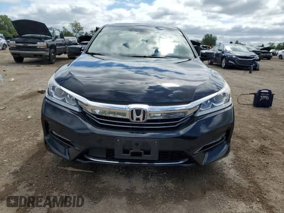 2017 Honda Accord EX-L with VIN JHMCR6F58HC029134, listed as a Copart auction lot 69496515 with 68,636 mi miles and Salvage title. Bid and sale history available at DreamBid. Image 5.
