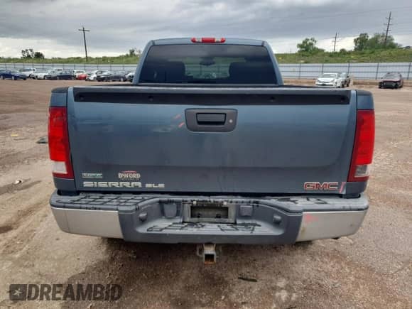2010 GMC Sierra 1500 SLE с VIN 1GTSCVE06AZ258378, выставлен на аукционе Copart как лот 60038685 с пробегом 163 711 миль миль и Списание • Salvage title. История ставок и продаж доступна на DreamBid. Изображение 6.
