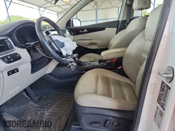 2020 Kia Sorento EX z VIN 5XYPH4A51LG655825, wystawiony jako Copart lot #66631235 z przebiegiem 100 130 mil mil oraz Szkoda całkowita • Salvage title. Historia ofert i sprzedaży dostępna na DreamBid. Obrazek 7.