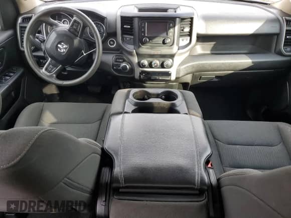 2019 Ram 1500 Tradesman with VIN 1C6SRFCT5KN555546, listed as a Copart auction lot 86134955 with 180,802 mi miles and Clean title. Bid and sale history available at DreamBid. Image 8.