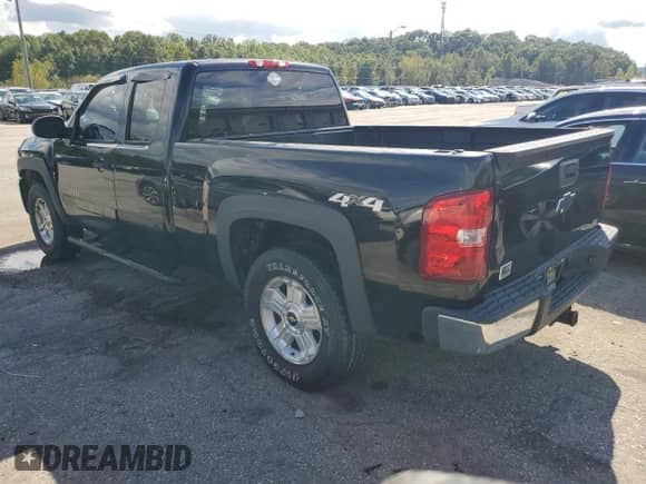 2007 Chevrolet Silverado 1500 Work Truck с VIN 2GCEK19C171650506, выставлен на аукционе Copart как лот 73411544 с пробегом 221 460 миль миль и Списание • Salvage title. История ставок и продаж доступна на DreamBid. Изображение 2.