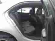 2015 Chevrolet Malibu LT z VIN 1G11C5SL7FU153582, wystawiony jako IAAI lot #43269501 z przebiegiem 131 057 mil mil oraz . Historia ofert i sprzedaży dostępna na DreamBid. Obrazek 8.