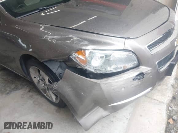 2010 Chevrolet Malibu 1LT с VIN 1G1ZC5E07A4125665, выставлен на аукционе IAAI как лот 42905068 с пробегом 105 000 миль миль и . История ставок и продаж доступна на DreamBid. Изображение 6.