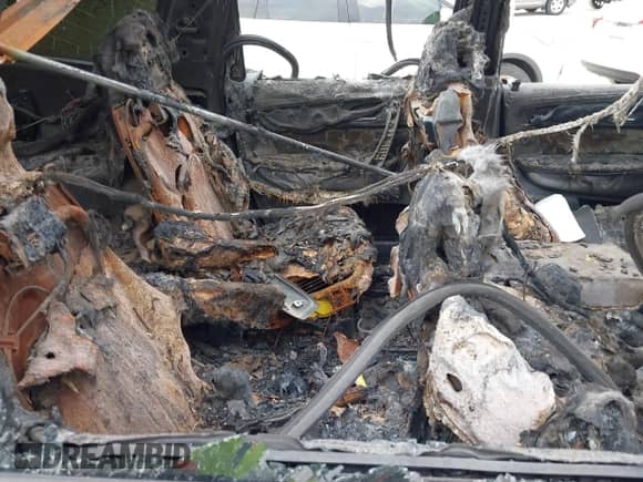 2015 Chevrolet Traverse LT с VIN 1GNKVHKD0FJ353583, выставлен на аукционе IAAI как лот 42377329 с пробегом Не указан миль и . История ставок и продаж доступна на DreamBid. Изображение 8.