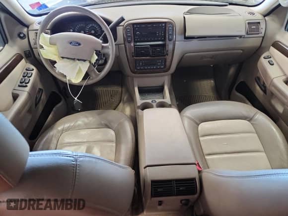 2003 Ford Explorer Eddie Bauer z VIN 1FMDU74W03UB55296, wystawiony jako Copart lot #71177825 z przebiegiem 130 611 mil mil oraz Nie do naprawy • Non repairable. Historia ofert i sprzedaży dostępna na DreamBid. Obrazek 8.