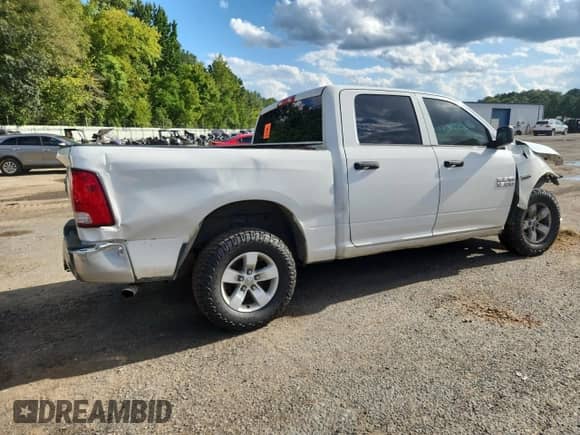 2016 Ram 1500 Tradesman z VIN 3C6RR6KT9GG363966, wystawiony jako Copart lot #84045365 z przebiegiem Nie podano mil oraz Szkoda całkowita • Salvage title. Historia ofert i sprzedaży dostępna na DreamBid. Obrazek 3.