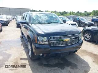 2012 Chevrolet Suburban LTZ с VIN 1GNSCKE01CR291104, выставлен на аукционе IAAI как лот 42339198 с пробегом 262 062 миль миль и . История ставок и продаж доступна на DreamBid. Изображение 1.