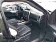 2020 Ford F-150 XLT z VIN 1FTEW1E44LFA09047, wystawiony jako IAAI lot #43394897 z przebiegiem 73 533 mil mil oraz . Historia ofert i sprzedaży dostępna na DreamBid. Obrazek 5.