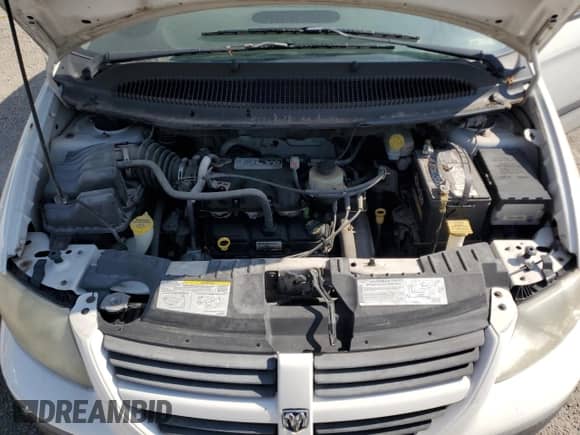 2006 Dodge Caravan Cargo with VIN 1D4GP21E26B511872, listed as a Copart auction lot 85147915 with 61,792 mi miles and Clean title. Bid and sale history available at DreamBid. Image 12.