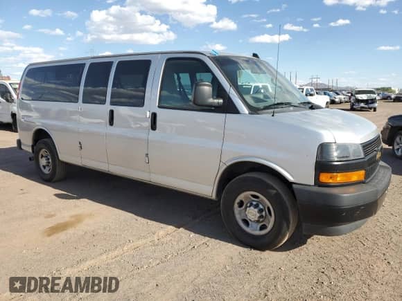 2020 Chevrolet Express Passenger LS с VIN 1GAZGNFP5L1268456, выставлен на аукционе Copart как лот 54633835 с пробегом 163 979 миль миль и Чистый • Clean title. История ставок и продаж доступна на DreamBid. Изображение 4.