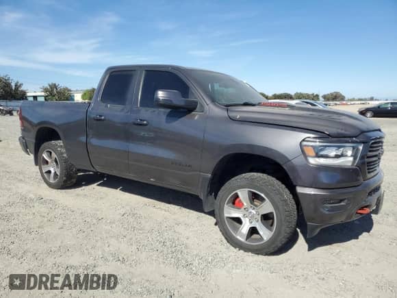 2019 Ram 1500 Rebel z VIN 1C6SRFET2KN837592, wystawiony jako Copart lot #68003535 z przebiegiem 57 601 mil mil oraz Szkoda całkowita • Salvage title. Historia ofert i sprzedaży dostępna na DreamBid. Obrazek 4.