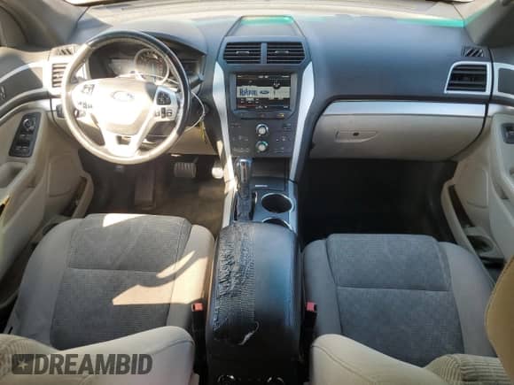 2011 Ford Explorer XLT с VIN 1FMHK8D81BGA08612, выставлен на аукционе Copart как лот 70581695 с пробегом 181 514 миль миль и Списание • Salvage title. История ставок и продаж доступна на DreamBid. Изображение 8.