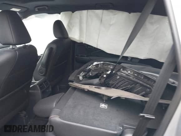 2023 Honda Passport TrailSport z VIN 5FNYF8H66PB024923, wystawiony jako IAAI lot #42243780 z przebiegiem 14 358 mil mil oraz . Historia ofert i sprzedaży dostępna na DreamBid. Obrazek 8.