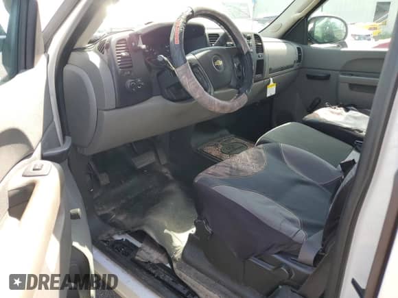 2013 Chevrolet Silverado 1500 Work Truck with VIN 1GCRCPE04DZ157807, listed as a Copart auction lot 75569584 with 102,747 mi miles and Salvage title. Bid and sale history available at DreamBid. Image 8.