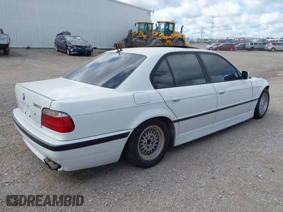2001 BMW 7 Series 740i with VIN WBAGG83431DN88796, listed as a IAAI auction lot 43036824 with Not provided miles and . Bid and sale history available at DreamBid. Image 4.