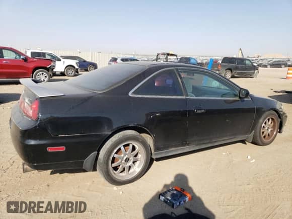 2001 Honda Accord LX с VIN 1HGCG32421A033816, выставлен на аукционе Copart как лот 74889094 с пробегом 207 189 миль миль и Списание • Salvage title. История ставок и продаж доступна на DreamBid. Изображение 3.