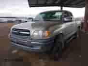2002 Toyota Tundra SR5 с VIN 5TBRN34122S313900, выставлен на аукционе IAAI как лот 43481700 с пробегом 314 396 миль миль и . История ставок и продаж доступна на DreamBid. Изображение 2.