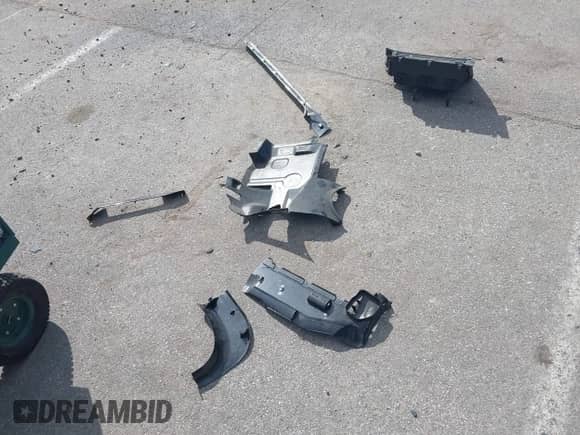 2004 BMW 3 Series 325Ci with VIN WBABD33474PL02716, listed as a IAAI auction lot 43424930 with 146,749 mi miles and . Bid and sale history available at DreamBid. Image 12.