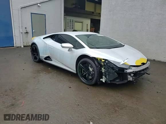2020 Lamborghini Huracan with VIN ZHWUF5ZF6LLA14566, listed as a Copart auction lot 84107514 with 10,503 mi miles and Salvage title. Bid and sale history available at DreamBid. Image 11.