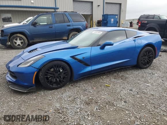 2014 Chevrolet Corvette 2LT z VIN 1G1YD2D76E5106059, wystawiony jako Copart lot #54941684 z przebiegiem 39 254 mil mil oraz Szkoda całkowita • Salvage title. Historia ofert i sprzedaży dostępna na DreamBid. Obrazek 1.