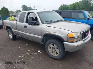 2000 GMC Sierra 1500 SLE with VIN 1GTEK19T0YE186897, listed as a IAAI auction lot 42636565 with 229,310 mi miles and . Bid and sale history available at DreamBid. Image 1.