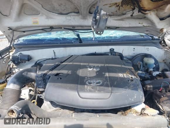 2006 Toyota Tundra with VIN 5TBJU32126S464437, listed as a IAAI auction lot 43360290 with 390,607 mi miles and . Bid and sale history available at DreamBid. Image 10.