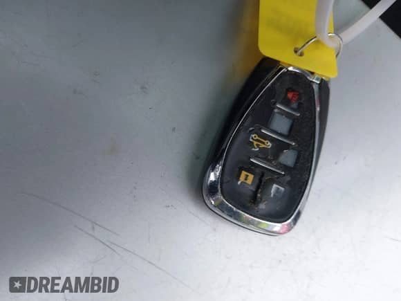 2016 Chevrolet Camaro 2SS с VIN 1G1FH3D72G0158192, выставлен на аукционе IAAI как лот 41875714 с пробегом 79 913 миль миль и . История ставок и продаж доступна на DreamBid. Изображение 11.