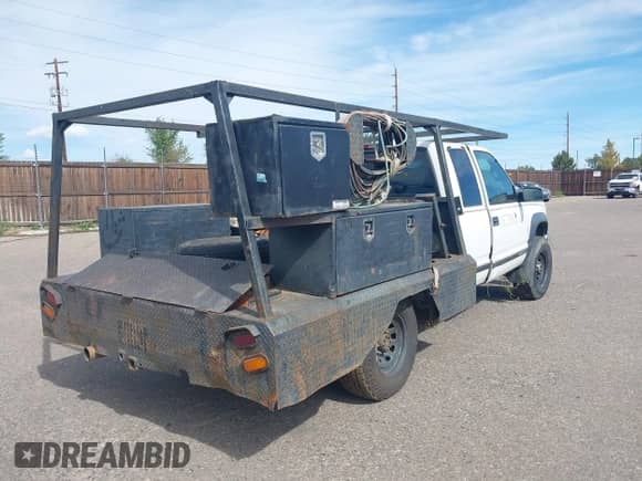 1997 Chevrolet Silverado 2500 с VIN 1GCGK29R8VE105370, выставлен на аукционе IAAI как лот 43174889 с пробегом 231 496 миль миль и . История ставок и продаж доступна на DreamBid. Изображение 4.