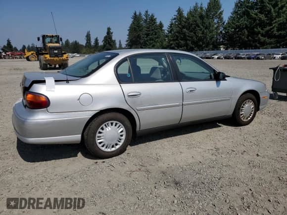 2004 Chevrolet Malibu Classic z VIN 1G1ND52F44M579641, wystawiony jako Copart lot #70719605 z przebiegiem 205 258 mil mil oraz Szkoda całkowita • Salvage title. Historia ofert i sprzedaży dostępna na DreamBid. Obrazek 3.