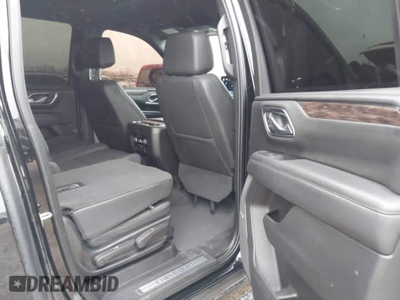 2022 Chevrolet Suburban Z71 с VIN 1GNSKDKD3NR251387, выставлен на аукционе IAAI как лот 41566234 с пробегом 154 014 миль миль и . История ставок и продаж доступна на DreamBid. Изображение 8.