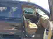 2006 Honda Pilot EX-L z VIN 5FNYF28506B016626, wystawiony jako IAAI lot #43056380 z przebiegiem 284 203 mil mil oraz . Historia ofert i sprzedaży dostępna na DreamBid. Obrazek 5.