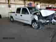 2005 GMC Sierra 1500 SLT z VIN 2GTEC13T951337142, wystawiony jako Copart lot #52823625 z przebiegiem 245 568 mil mil oraz Szkoda całkowita • Salvage title. Historia ofert i sprzedaży dostępna na DreamBid. Obrazek 4.