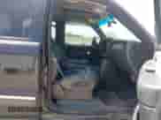 2002 Chevrolet Silverado 1500HD LT с VIN 1GCGK13U32F107847, выставлен на аукционе IAAI как лот 42755910 с пробегом 292 188 миль миль и . История ставок и продаж доступна на DreamBid. Изображение 5.